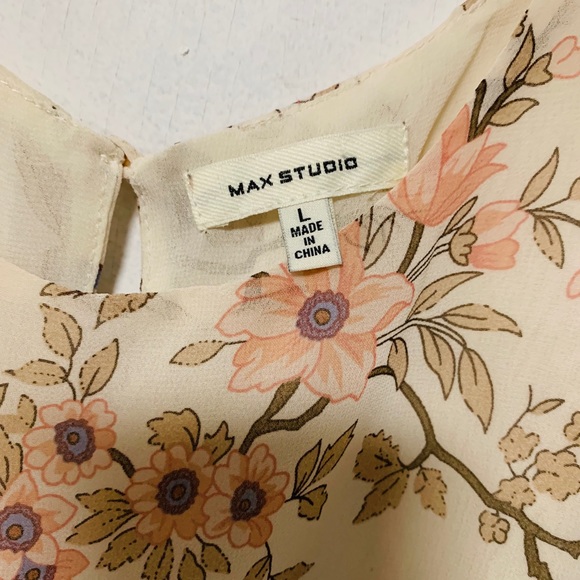 Max studio tan floral tank top - Picture 3 of 3